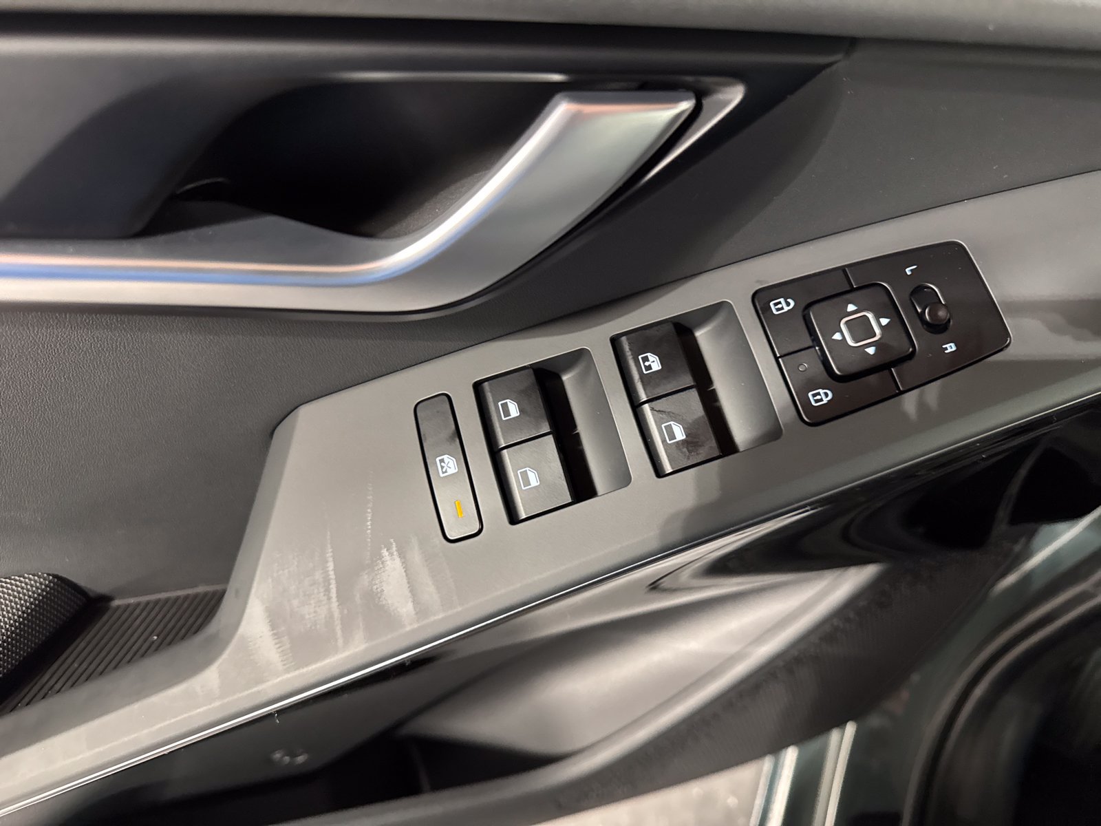 New 2026 Kia Niro Wind w/ Wind Preserve Package FWD image 26