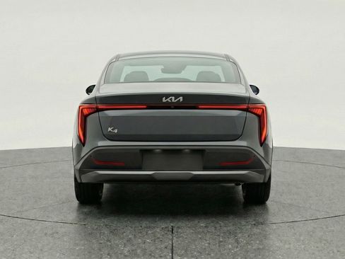 Used 2025 Kia K4 LXS image 7