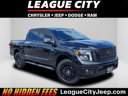 Used 2019 Nissan Titan SL w/ Midnight Edition
