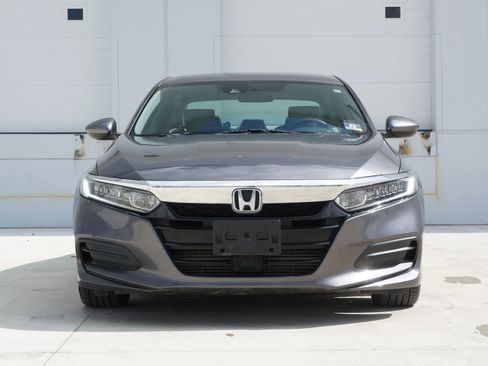 Used 2019 Honda Accord LX image 3