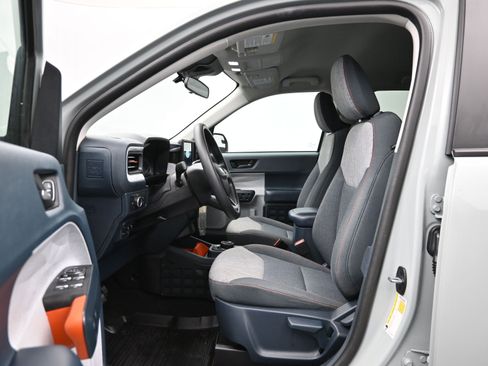 Used 2022 Ford Maverick XLT w/ Equipment Group 300A Standard image 8