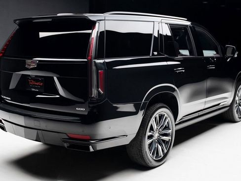 Used 2024 Cadillac Escalade Sport Platinum w/ LPO, Floor Liner Package image 7