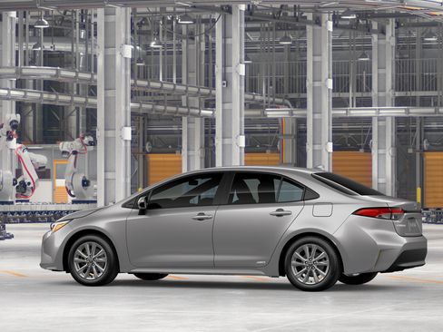 New 2026 Toyota Corolla LE AWD/4WD image 7