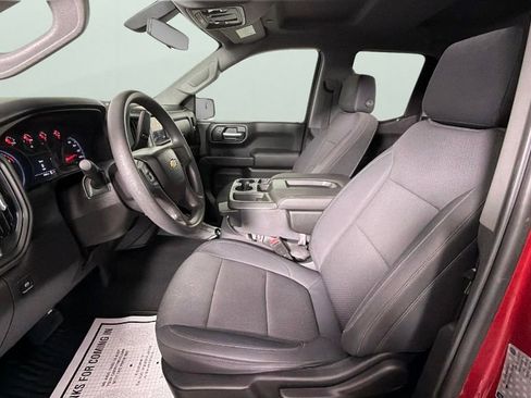 Used 2019 Chevrolet Silverado 1500 Custom RWD image 17