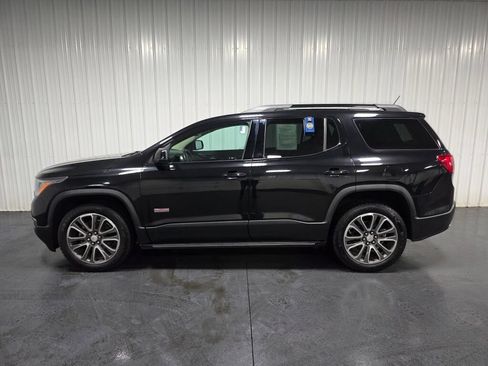 Used 2017 GMC Acadia SLT AWD/4WD image 4
