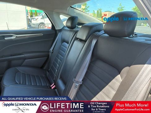 Used 2013 Ford Fusion SE FWD image 5