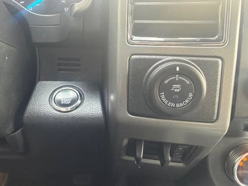 Used 2018 Ford Expedition Max XLT AWD/4WD image 29
