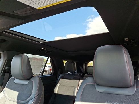 Used 2026 Ford Explorer ST w/ Sun And Sound Package image 10