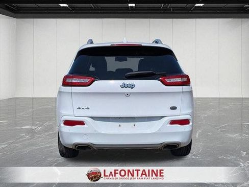 Used 2018 Jeep Cherokee Overland AWD/4WD image 4