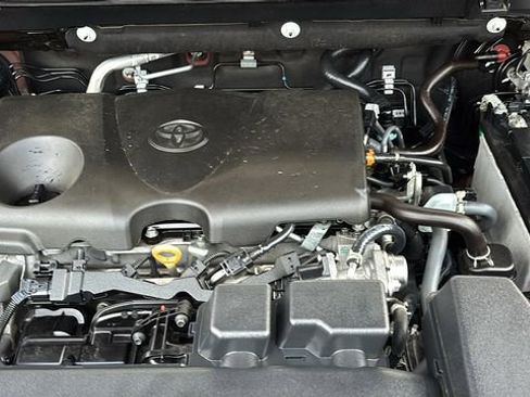 Used 2024 Toyota RAV4 LE image 34