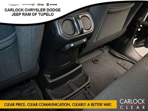 Used 2025 Jeep Wrangler Sport image 27