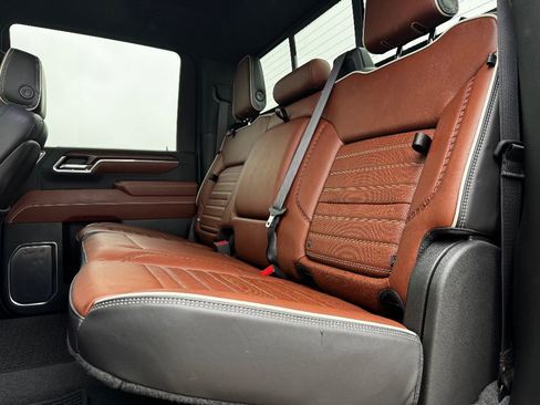 Used 2024 GMC Sierra 2500 Denali Ultimate w/ Max Trailering Package image 26