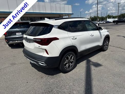 Used 2021 Kia Seltos EX AWD/4WD image 3