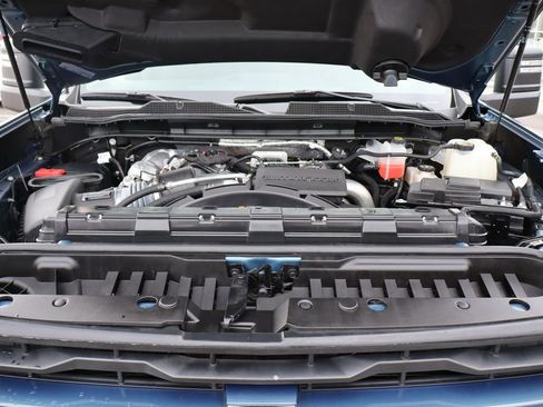 Used 2024 Chevrolet Silverado 2500 Custom w/ Custom Value Package image 48