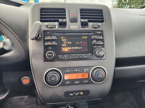 Used 2015 Nissan Leaf S w/ Charge Package image 17