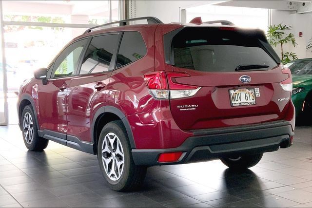 Used 2021 Subaru Forester Premium AWD/4WD image 5