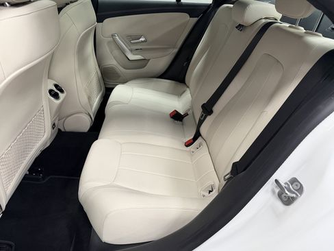 Certified 2025 Mercedes-Benz CLA 250 image 36