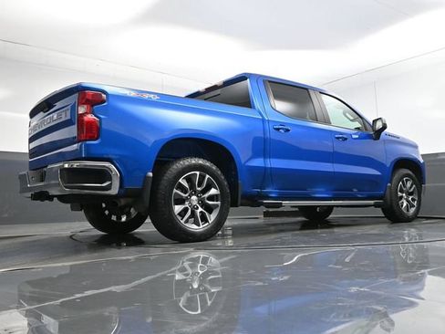 Used 2023 Chevrolet Silverado 1500 LT AWD/4WD image 31
