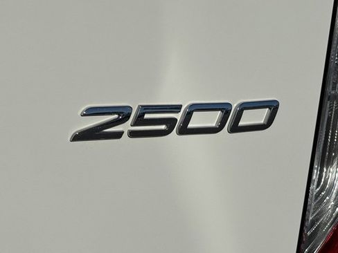 Used 2025 Mercedes-Benz Sprinter 2500 image 6
