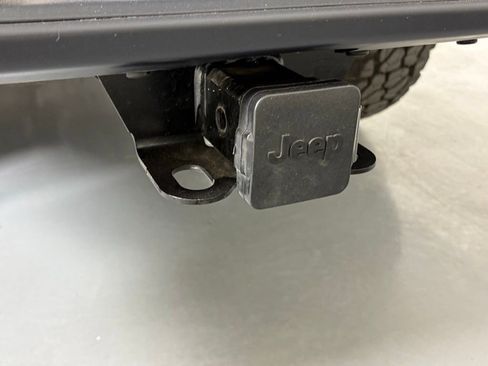 Used 2025 Jeep Gladiator Sport AWD/4WD image 35