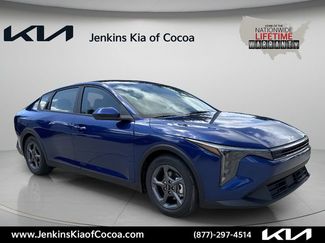 New 2026 Kia K4 FWD video 1