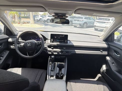 Used 2024 Honda Accord EX image 10