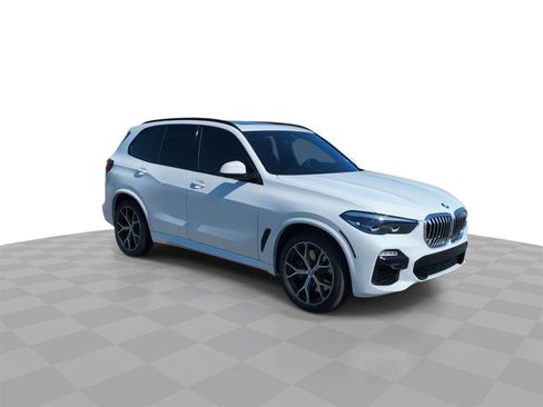 Used 2020 BMW X5 sDrive40i w/ M Sport Package image 2