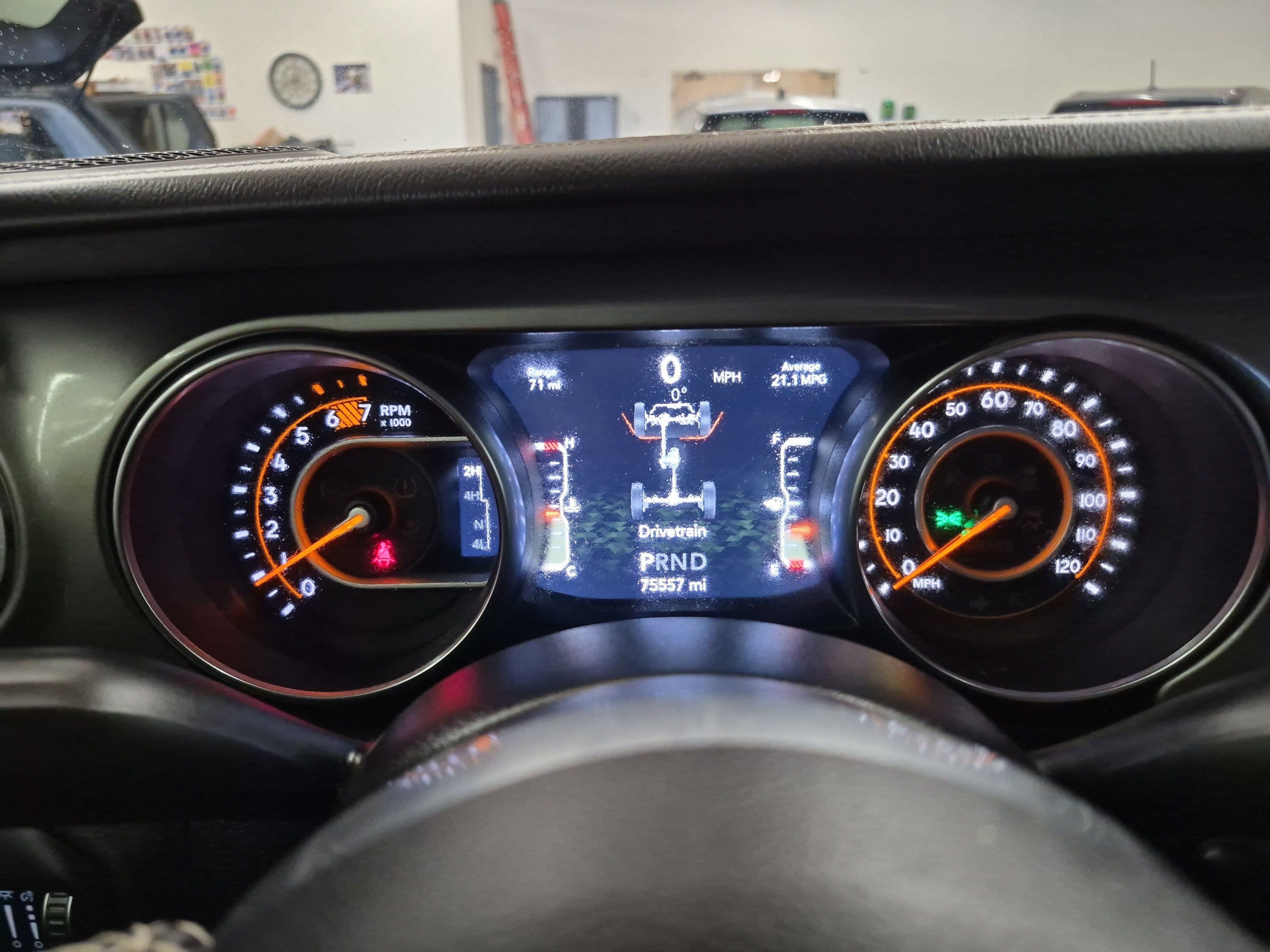 Used 2019 Jeep Wrangler Unlimited Sahara AWD/4WD image 24
