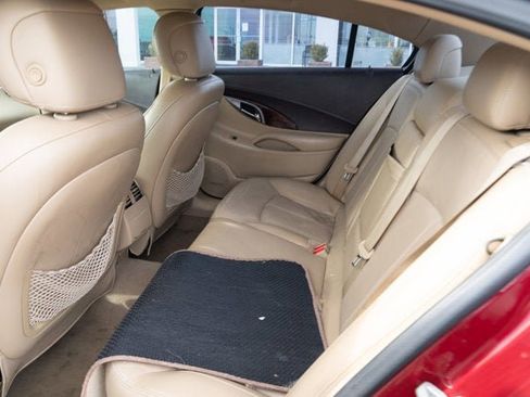 Used 2011 Buick LaCrosse CXS image 27