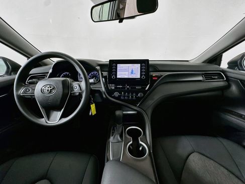 Used 2021 Toyota Camry LE FWD image 13