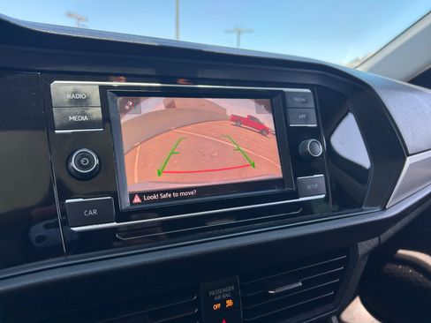 Used 2019 Volkswagen Jetta SE FWD image 27