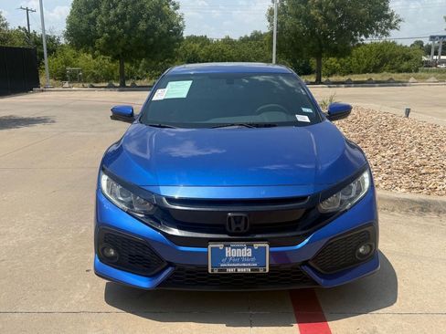 Used 2017 Honda Civic EX image 9