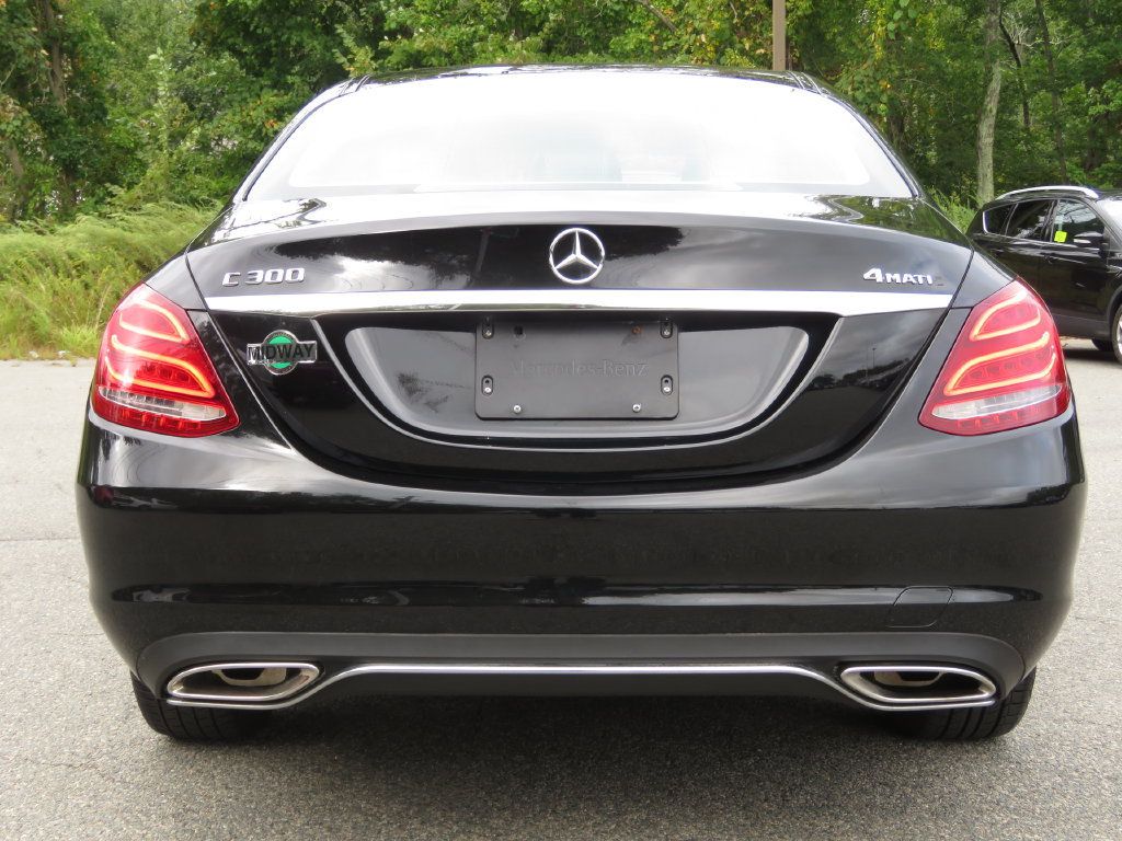 Used 2015 Mercedes-Benz C 300 4MATIC Sedan image 6