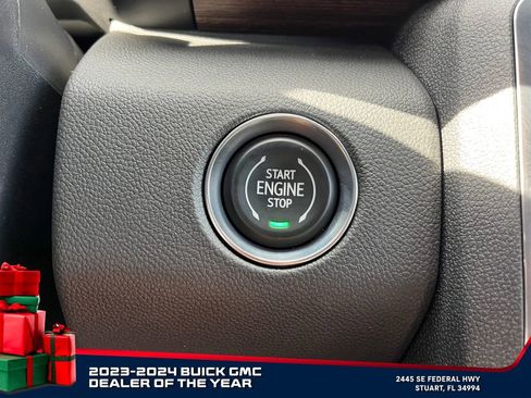 New 2026 GMC Acadia Denali w/ Super Cruise Package image 28