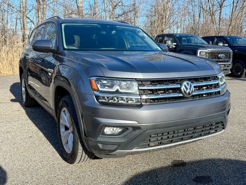 Used 2019 Volkswagen Atlas SE image 1