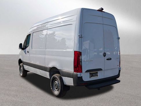 New 2025 Mercedes-Benz Sprinter 2500 image 5