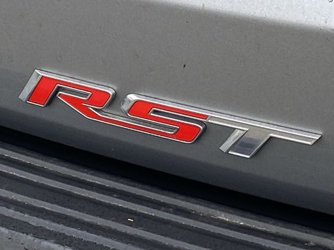 Used 2023 Chevrolet Suburban RST w/ Luxury Package image 5