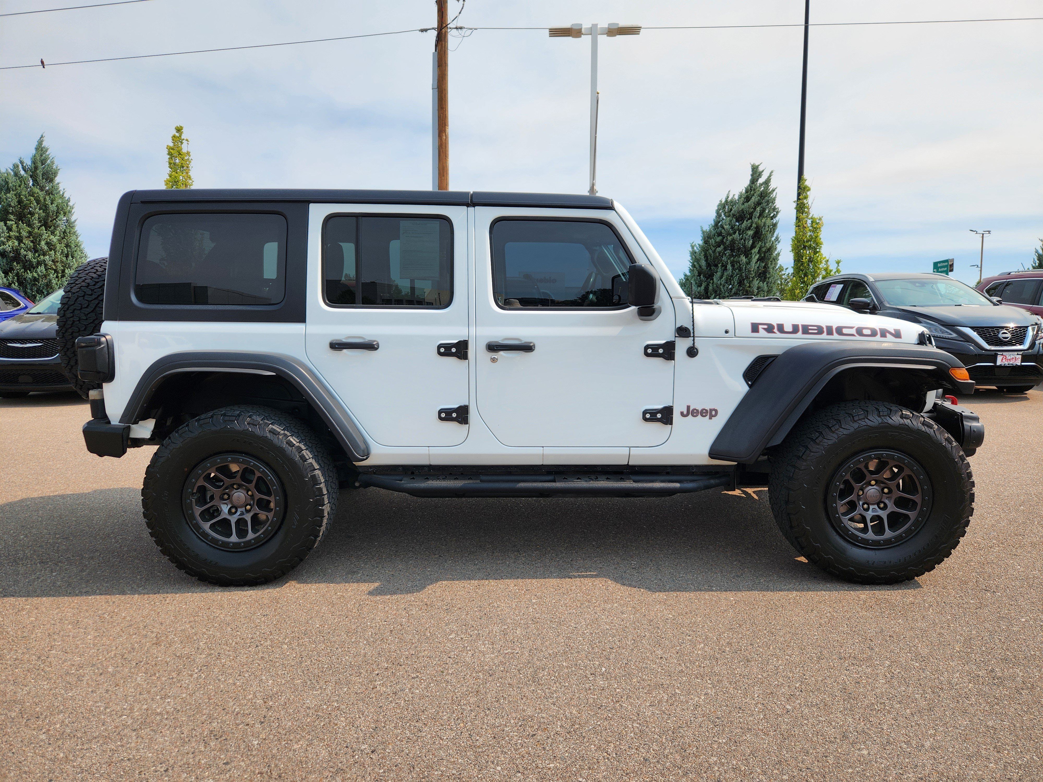 Used 2023 Jeep Wrangler Unlimited Rubicon w/ Xtreme 35 Tire Package AWD/4WD image 2