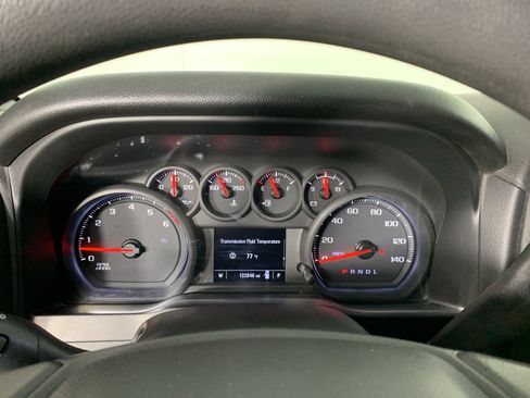 Used 2020 Chevrolet Silverado 1500 Custom w/ Custom Value Package RWD image 22