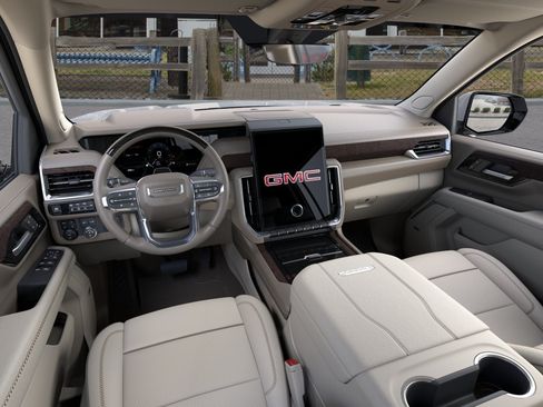 New 2026 GMC Yukon XL Denali w/ Denali Reserve Package AWD/4WD image 15
