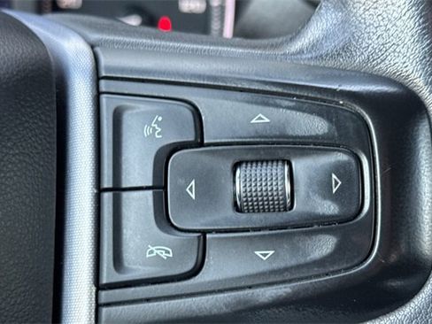 Used 2020 GMC Sierra 1500 SLE w/ SLE Value Package image 39