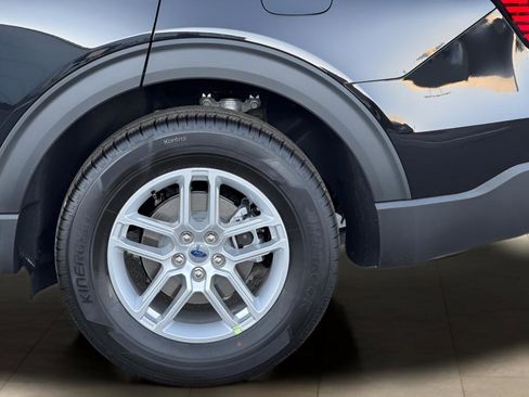 New 2026 Ford Explorer Active image 38