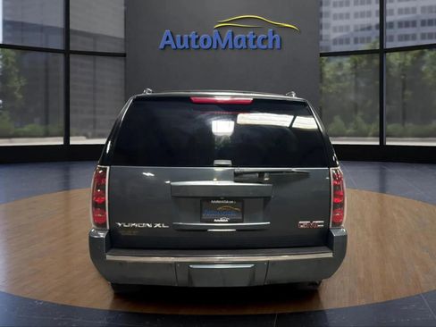 Used 2007 GMC Yukon XL Denali AWD/4WD image 9