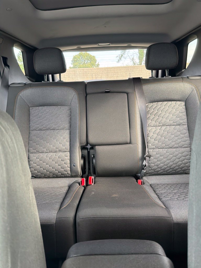 Used 2018 Chevrolet Equinox LT w/ Sun & Infotainment Package AWD/4WD image 7