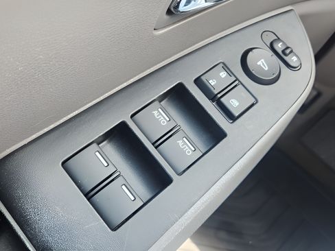Used 2014 Honda Odyssey EX-L image 30