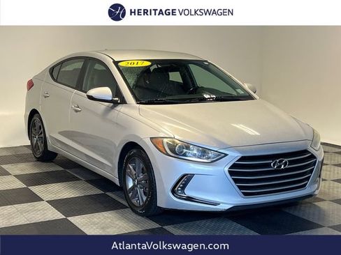 Used 2017 Hyundai Elantra SE w/ SE A/T Tech Package 03 FWD image 1