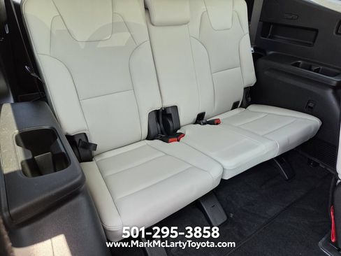 Used 2024 Kia Telluride S w/ S Sunroof Package AWD/4WD image 14