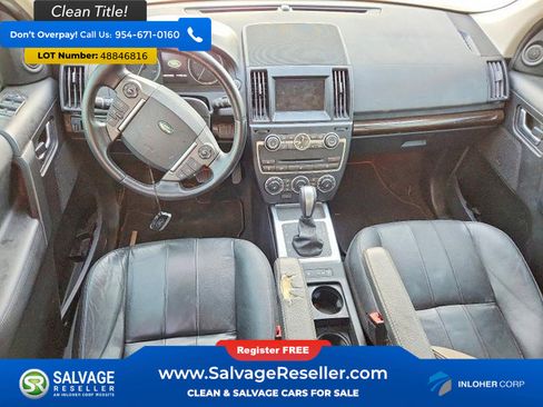 Used 2013 Land Rover LR2 image 11