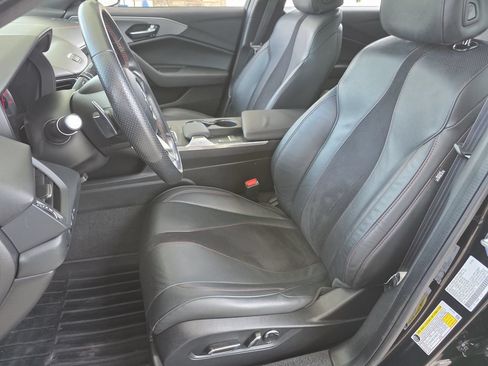 Used 2022 Acura TLX w/ A-SPEC Pkg FWD image 11