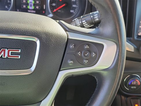 Used 2020 GMC Terrain SLT image 6